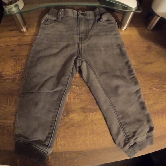 18 mon to 2T clothes - Picture 11 of 14